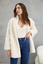 Load image into Gallery viewer, Matilda Wool Teddy Coat Winter White