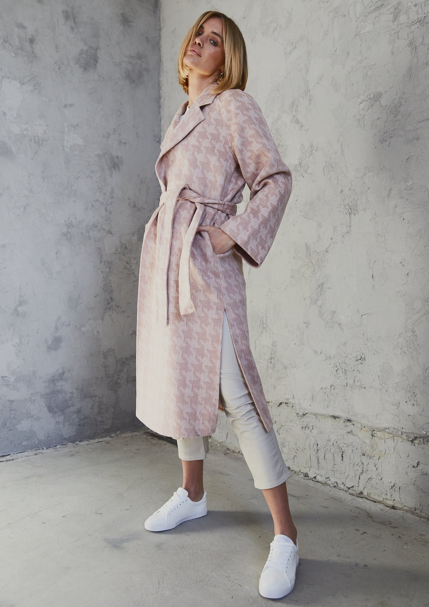 Nora Coat Blush Houndstooth