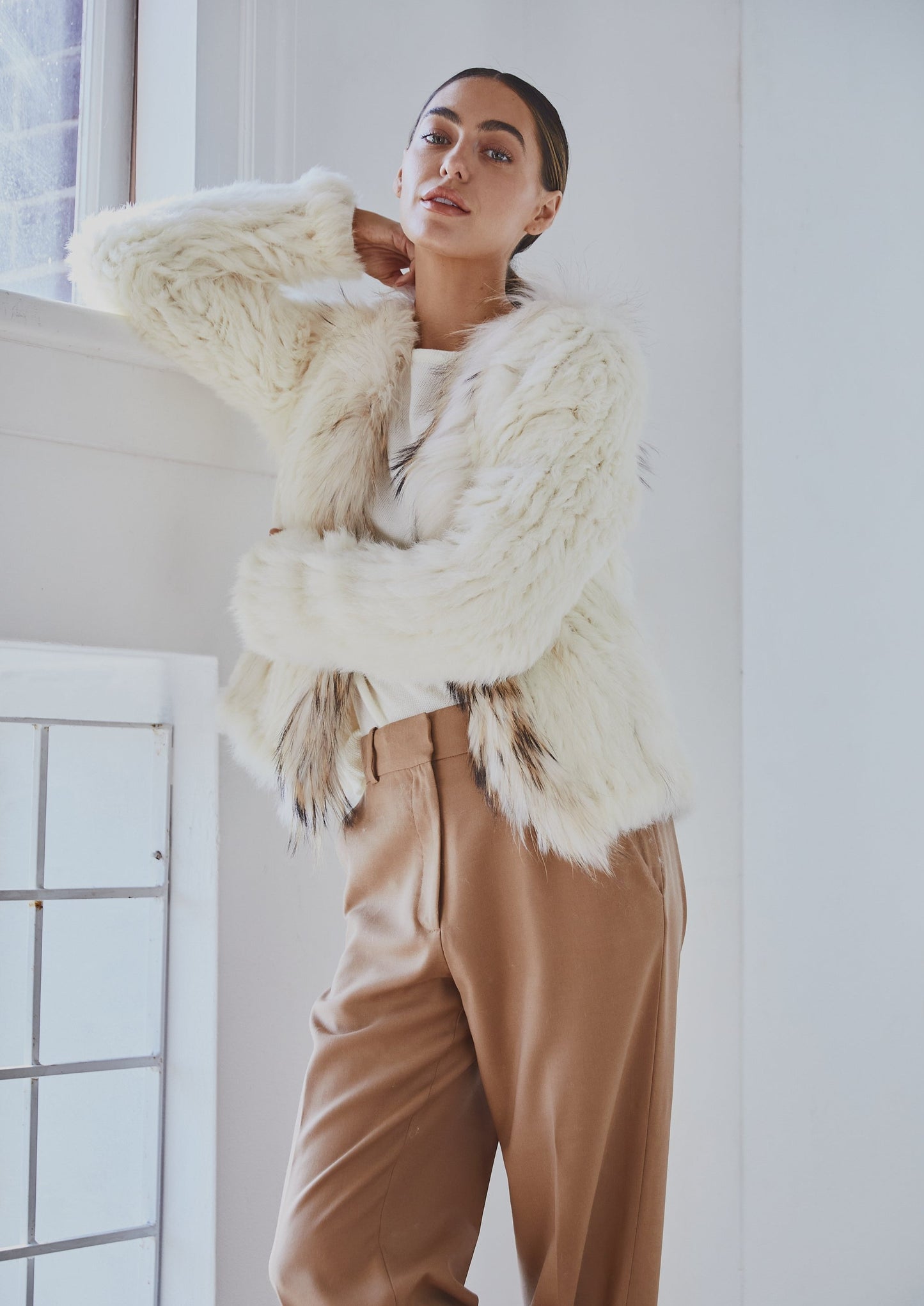 Lady Luxe Furs Jacket Cream