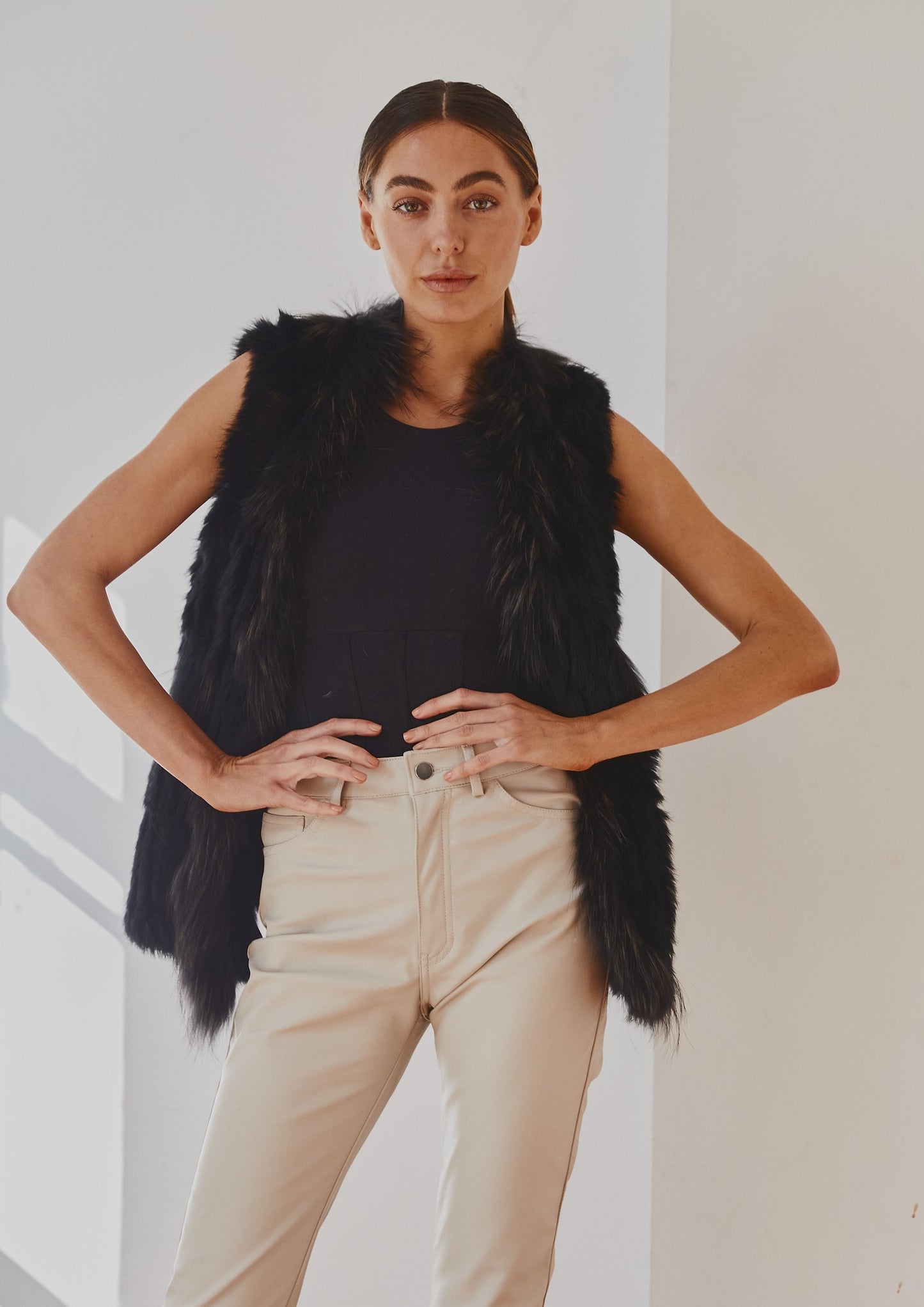 Lady Luxe Fur Vest Black