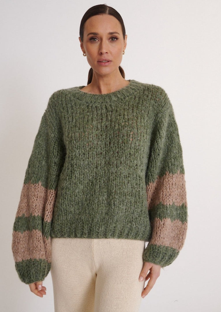 Izara Chunky Knit  Khaki Beige