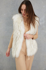 Load image into Gallery viewer, Neesa Raccoon Vest  White Cloud
