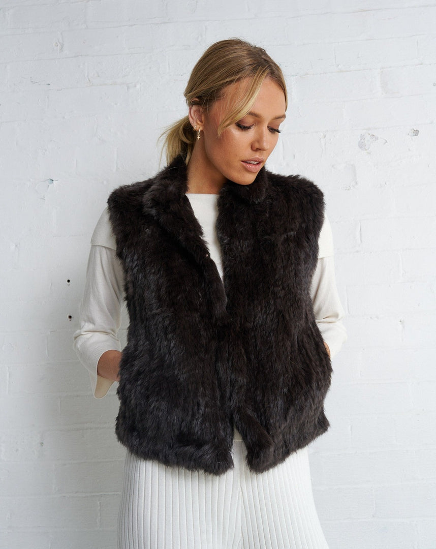 Neeve Vest  Chocolate
