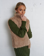 Load image into Gallery viewer, Neeve Vest  Beige
