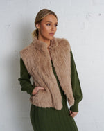Load image into Gallery viewer, Neeve Vest  Beige
