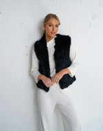 Load image into Gallery viewer, Neeve Vest  Black
