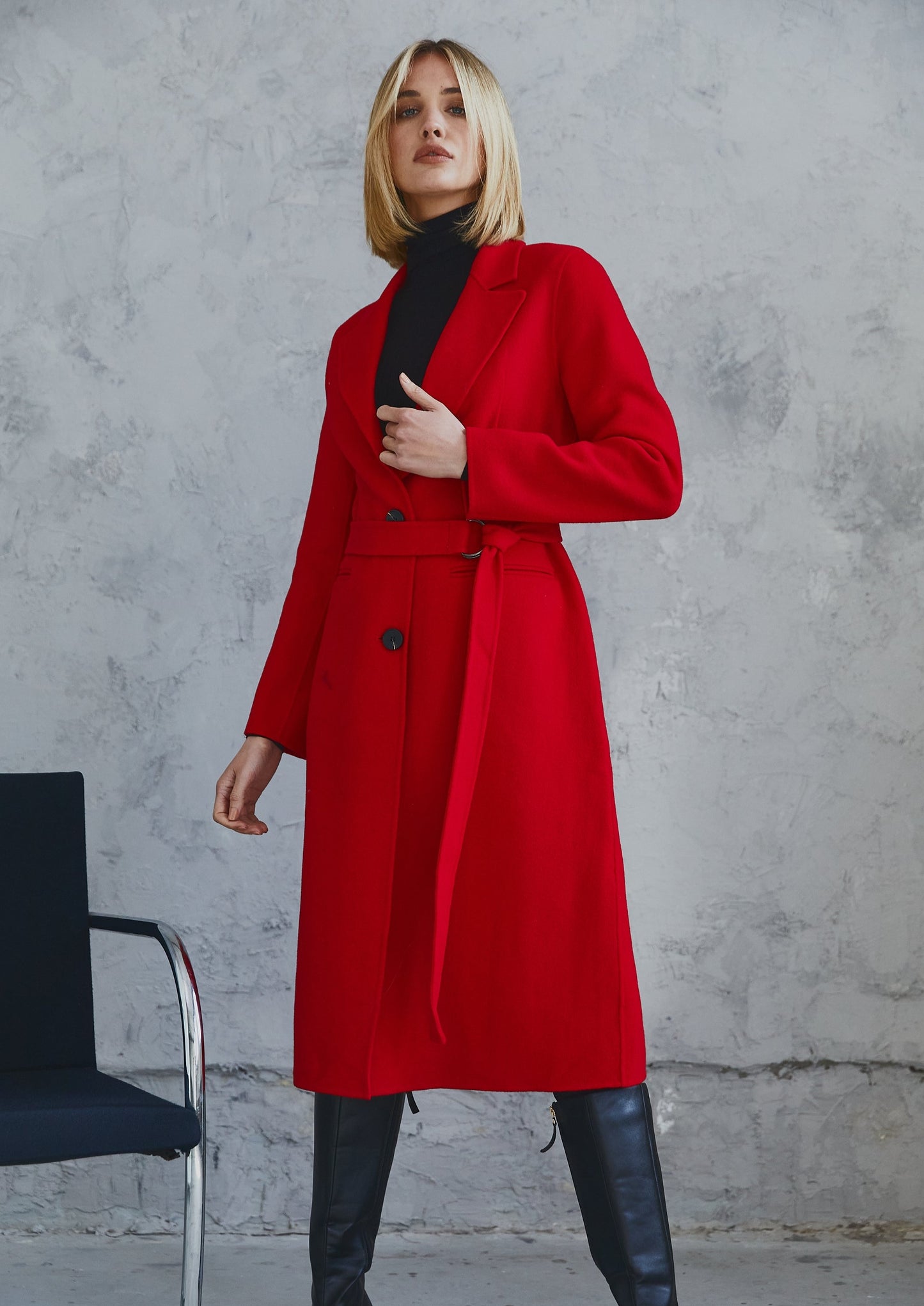 Amari Coat Red