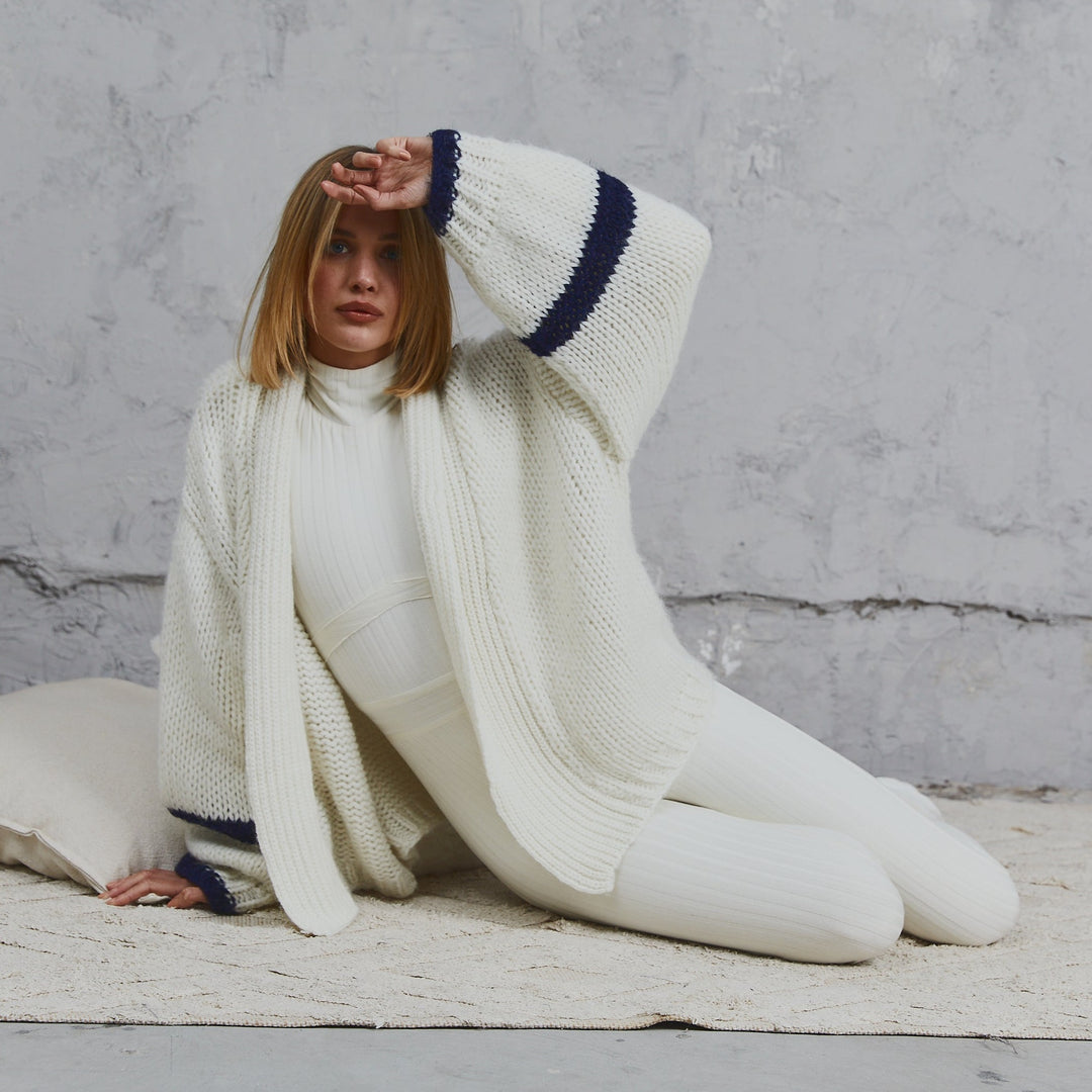 Amelia Chunky Knit Cardigan Bone & Navy